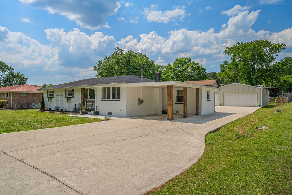 7803 Middle Valley Road