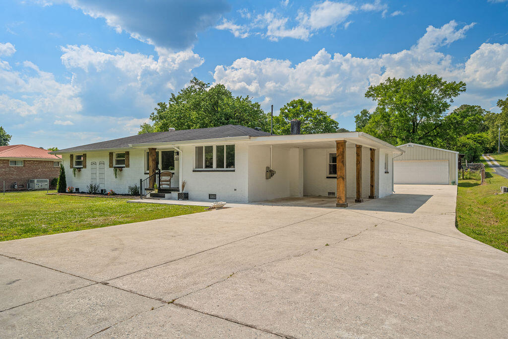 7803 Middle Valley Road