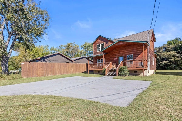 216 CATON RD, SEVIERVILLE, TN 37862 - Image a6a0502b9143a51a2d87d32aef0bcedd/3943087736