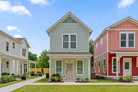 Photo of 3621 Hodley Avenue, Chattanooga, TN 37410 (MLS # 1535961)