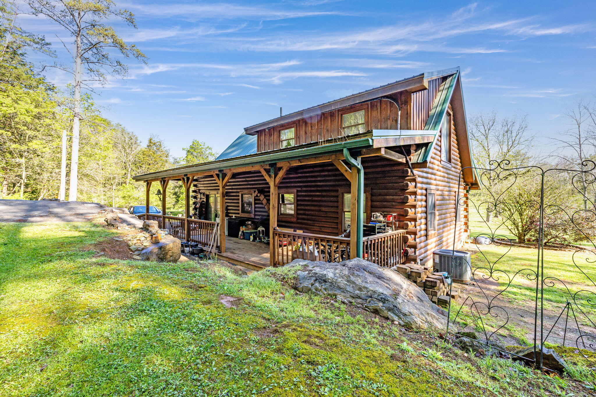 697 Byrds Chapel Drive, Rising Fawn, Georgia image 2
