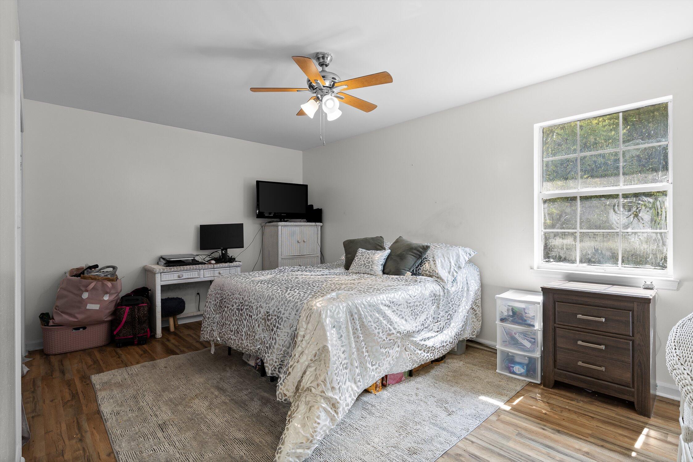 Ringgold, Georgia 30736, United States, 3 Bedrooms Bedrooms, ,2 BathroomsBathrooms,Residential,Active,217753