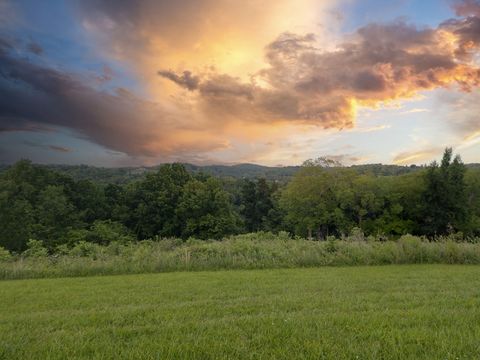 Photo of 0 Overlook Lane, Shelbyville, TN 37160 (MLS # 1513245)