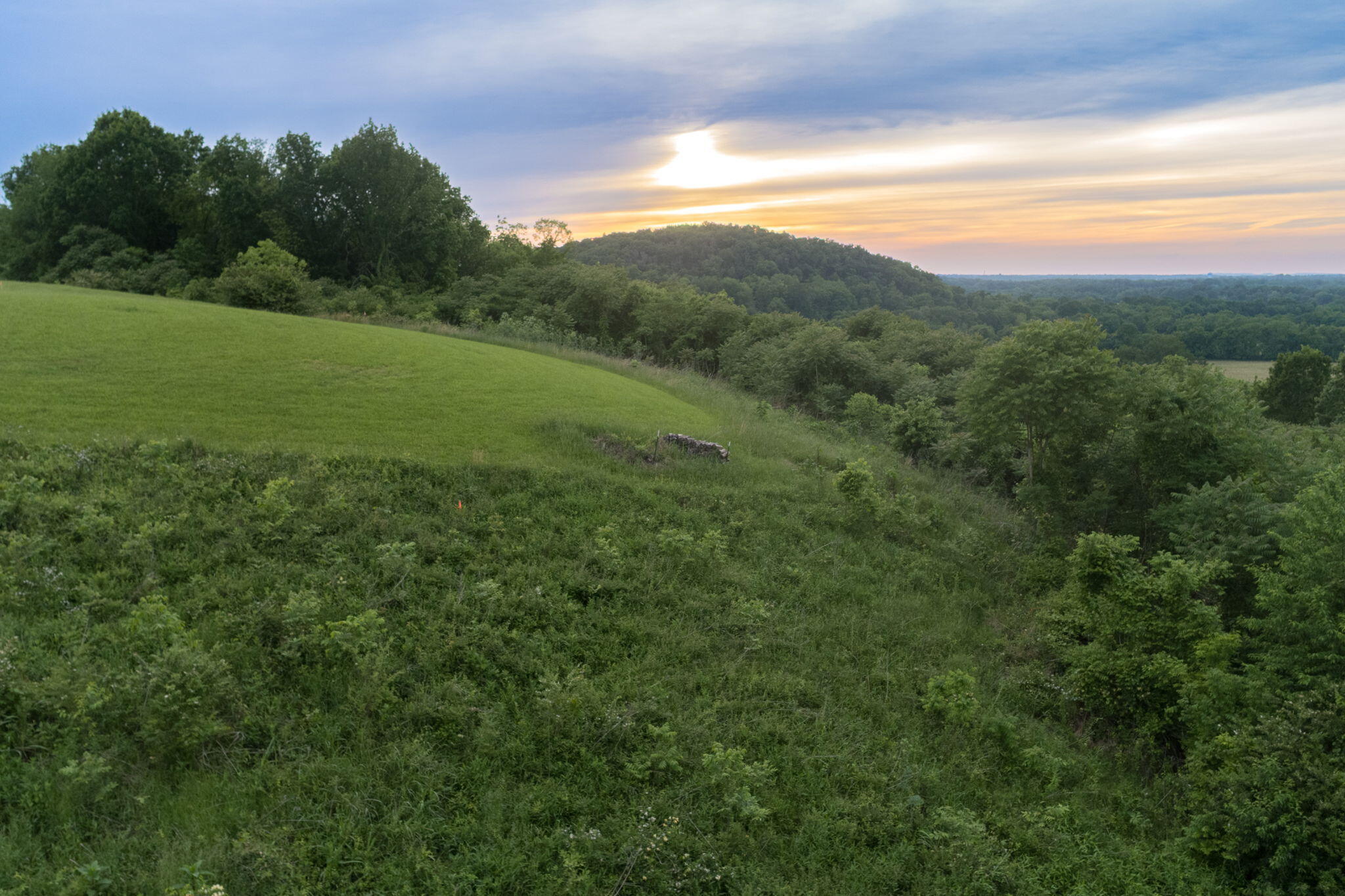 Overlook Lane, Shelbyville, Tennessee image 2