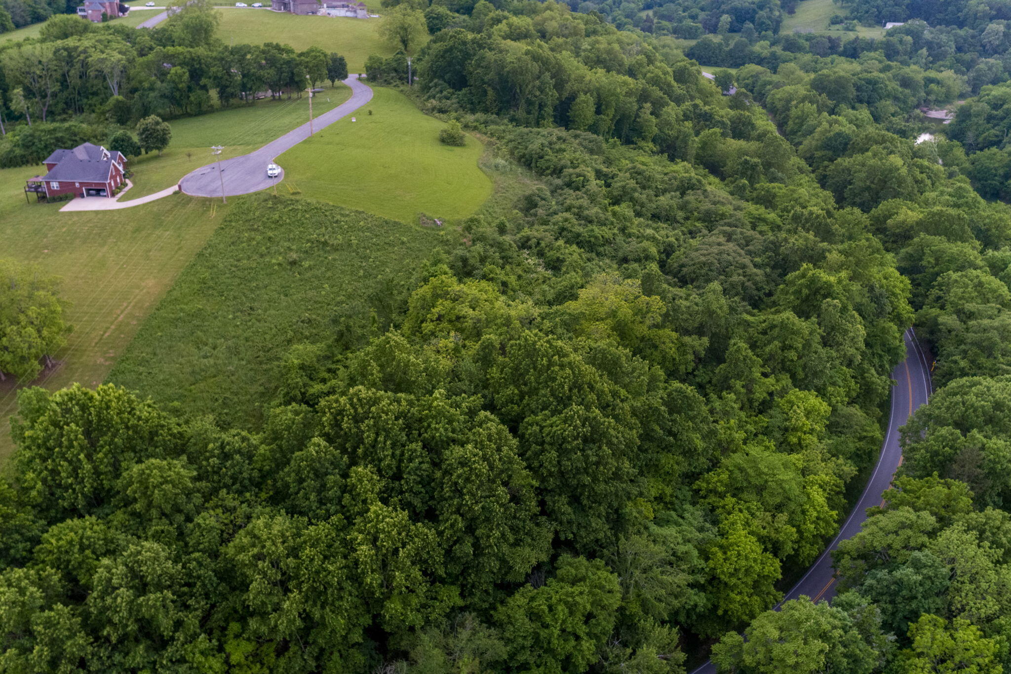 Overlook Lane, Shelbyville, Tennessee image 16