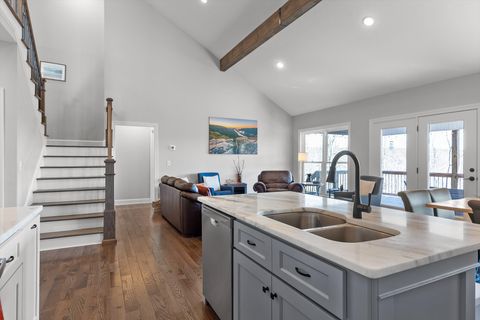 Tiny photo for 967 Walden Drive, Signal Mountain, TN 37377 (MLS # 1526991)