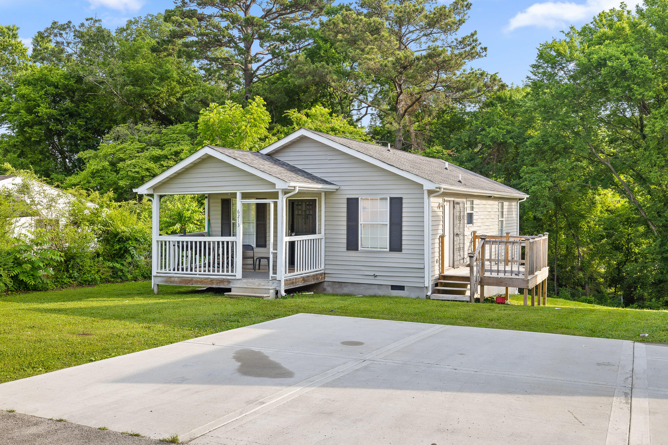 6213 Walden Avenue, Chattanooga, Tennessee image 3