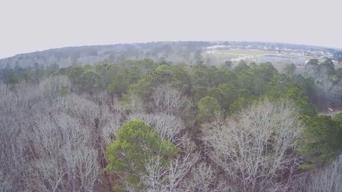 Tiny photo for 4 Lakeview Est Lane, Eatonton, GA 31024 (MLS # 1528461)