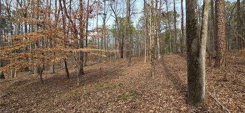 Tiny photo for 4 Lakeview Est Lane, Eatonton, GA 31024 (MLS # 1528461)