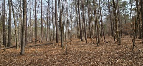 Tiny photo for 4 Lakeview Est Lane, Eatonton, GA 31024 (MLS # 1528461)