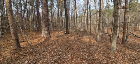 Tiny photo for 4 Lakeview Est Lane, Eatonton, GA 31024 (MLS # 1528461)