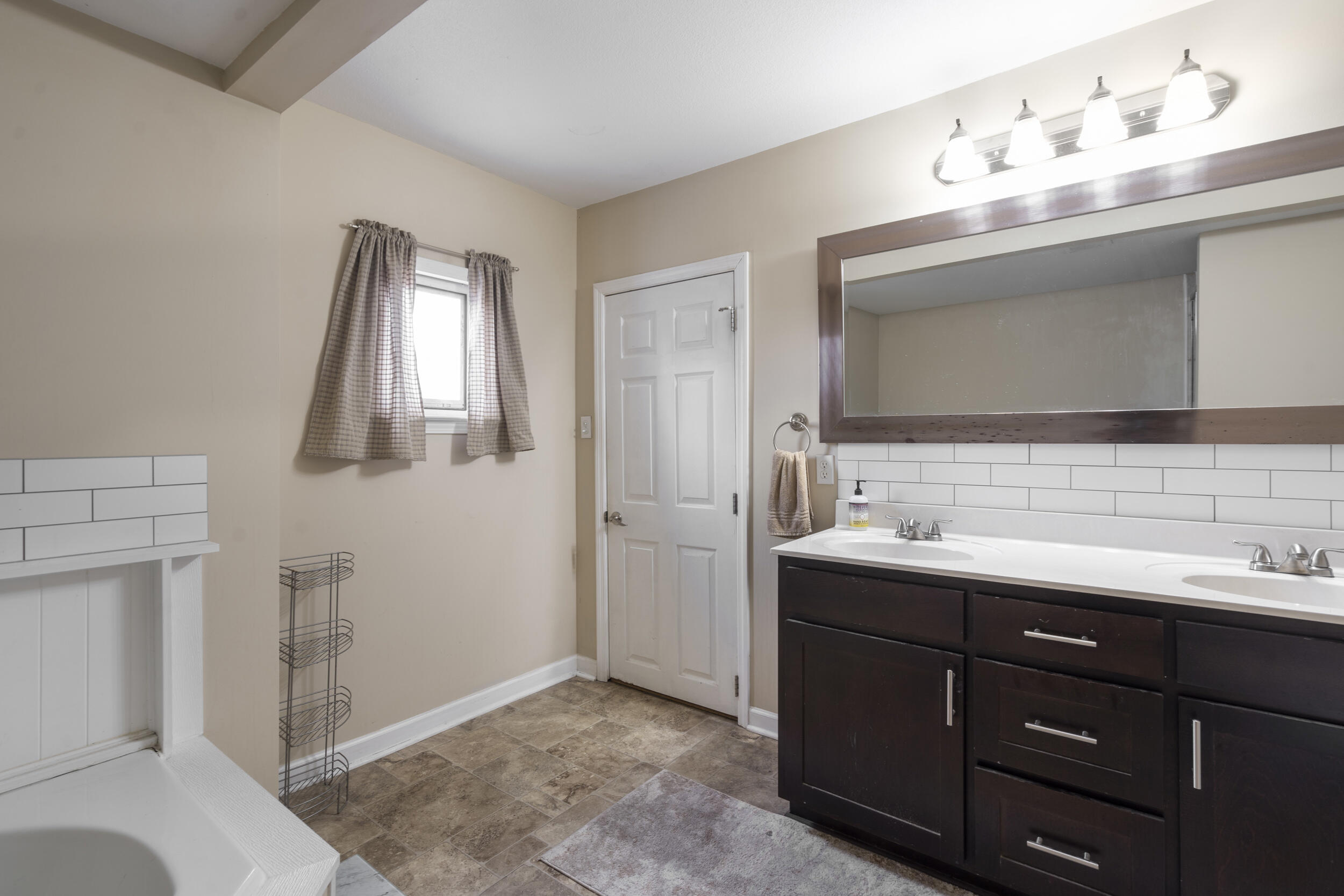 6627 Hilton Drive, East Ridge, Tennessee image 20