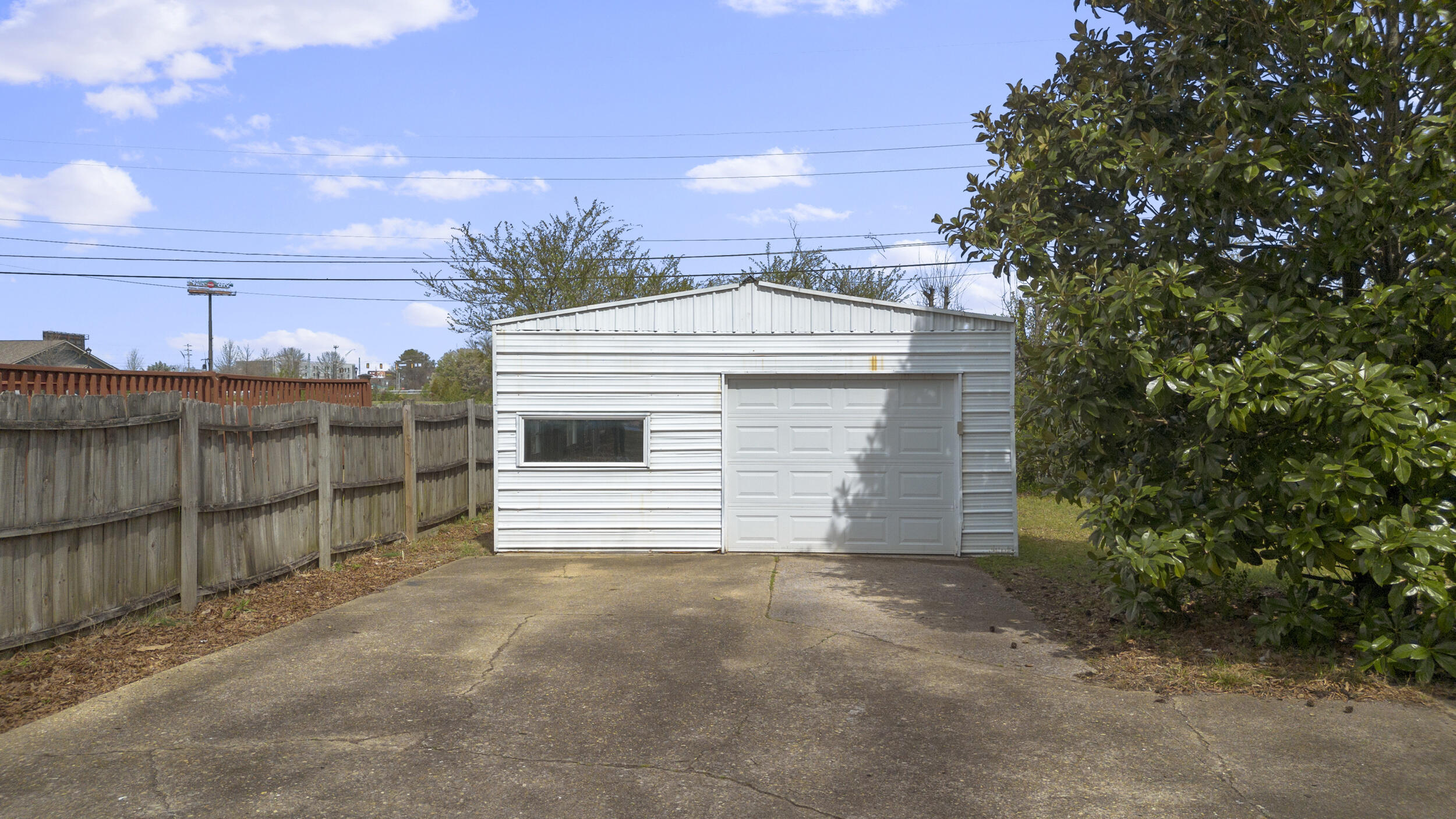 6627 Hilton Drive, East Ridge, Tennessee image 6