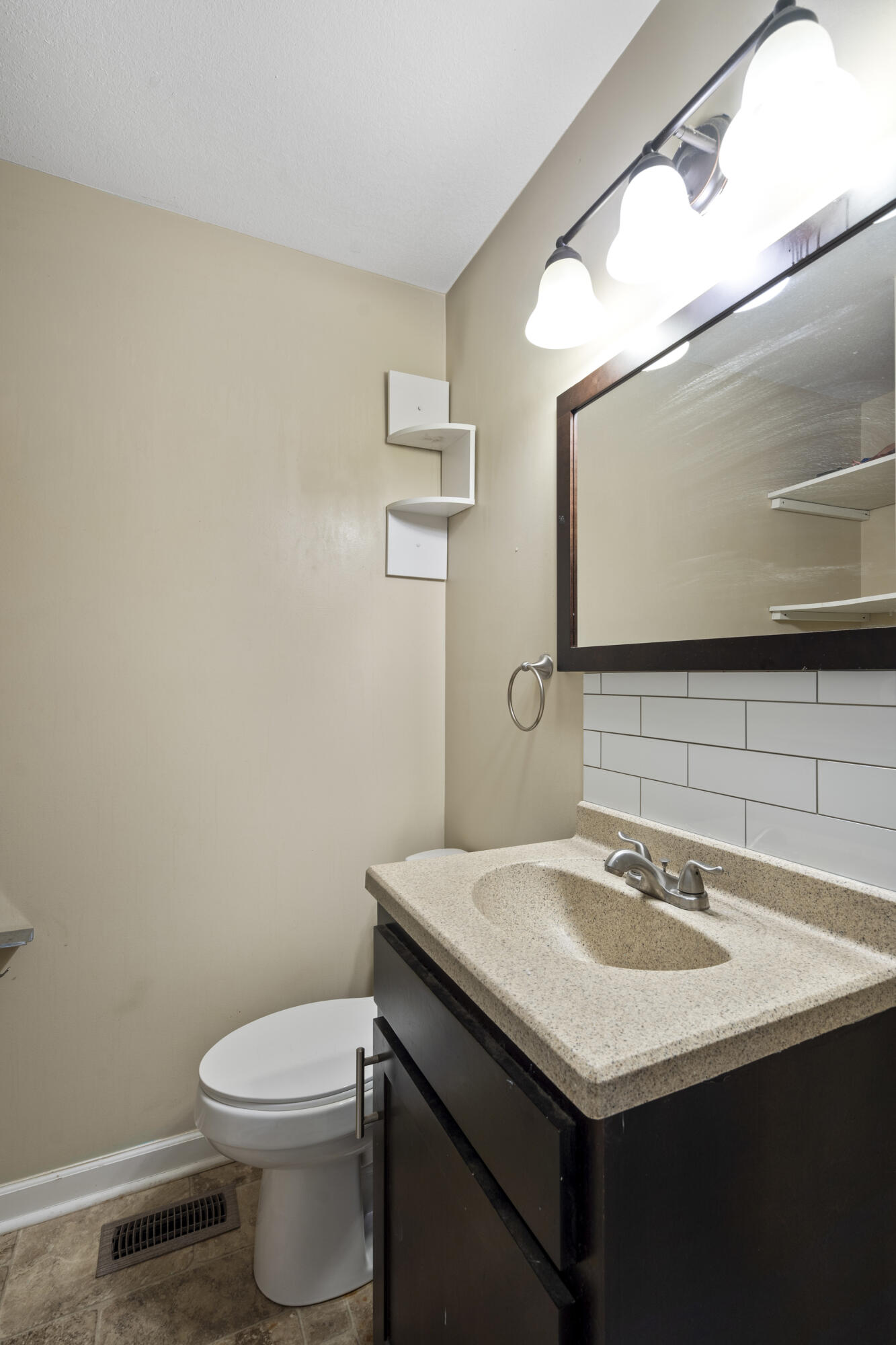 6627 Hilton Drive, East Ridge, Tennessee image 30