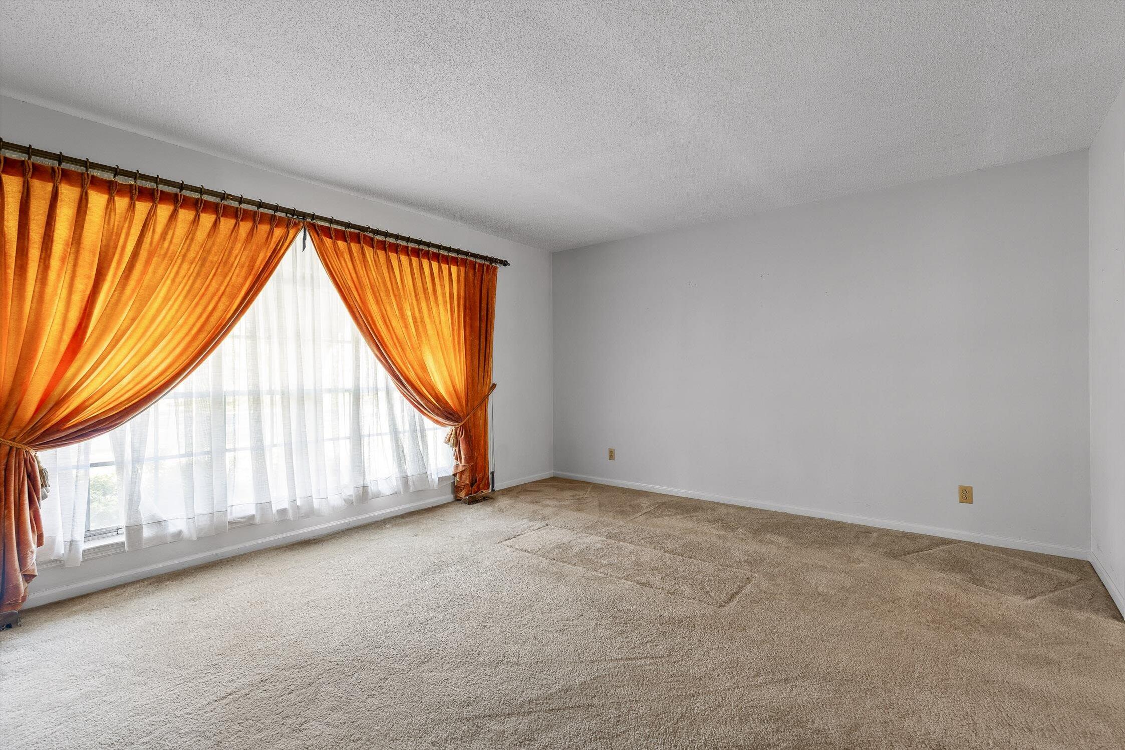 Hixson, Tennessee 37343, United States, 4 Bedrooms Bedrooms, ,3 BathroomsBathrooms,Residential,Active,164308