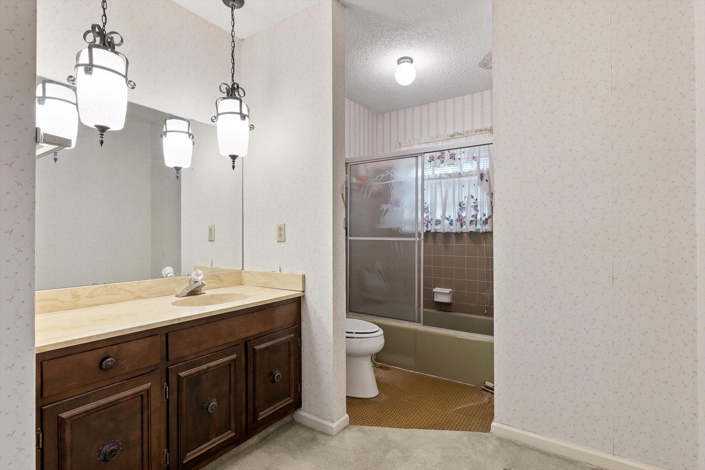 Hixson, Tennessee 37343, United States, 4 Bedrooms Bedrooms, ,3 BathroomsBathrooms,Residential,Active,164308