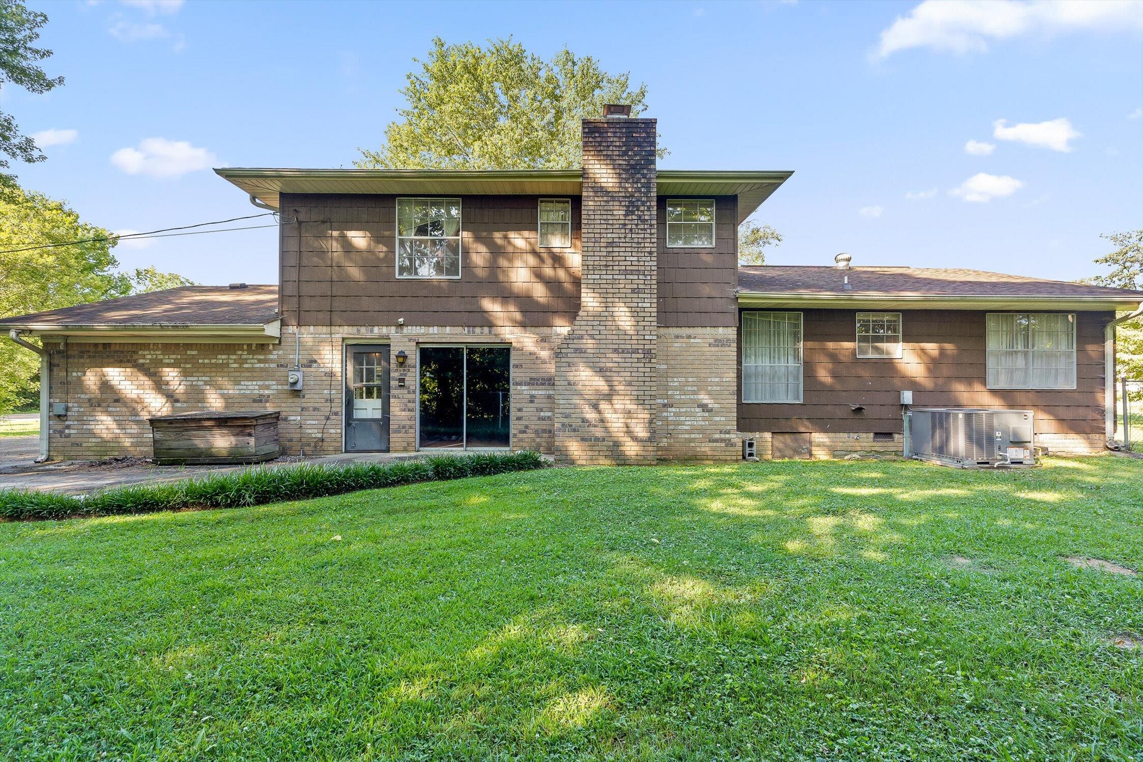 Hixson, Tennessee 37343, United States, 4 Bedrooms Bedrooms, ,3 BathroomsBathrooms,Residential,Active,164308