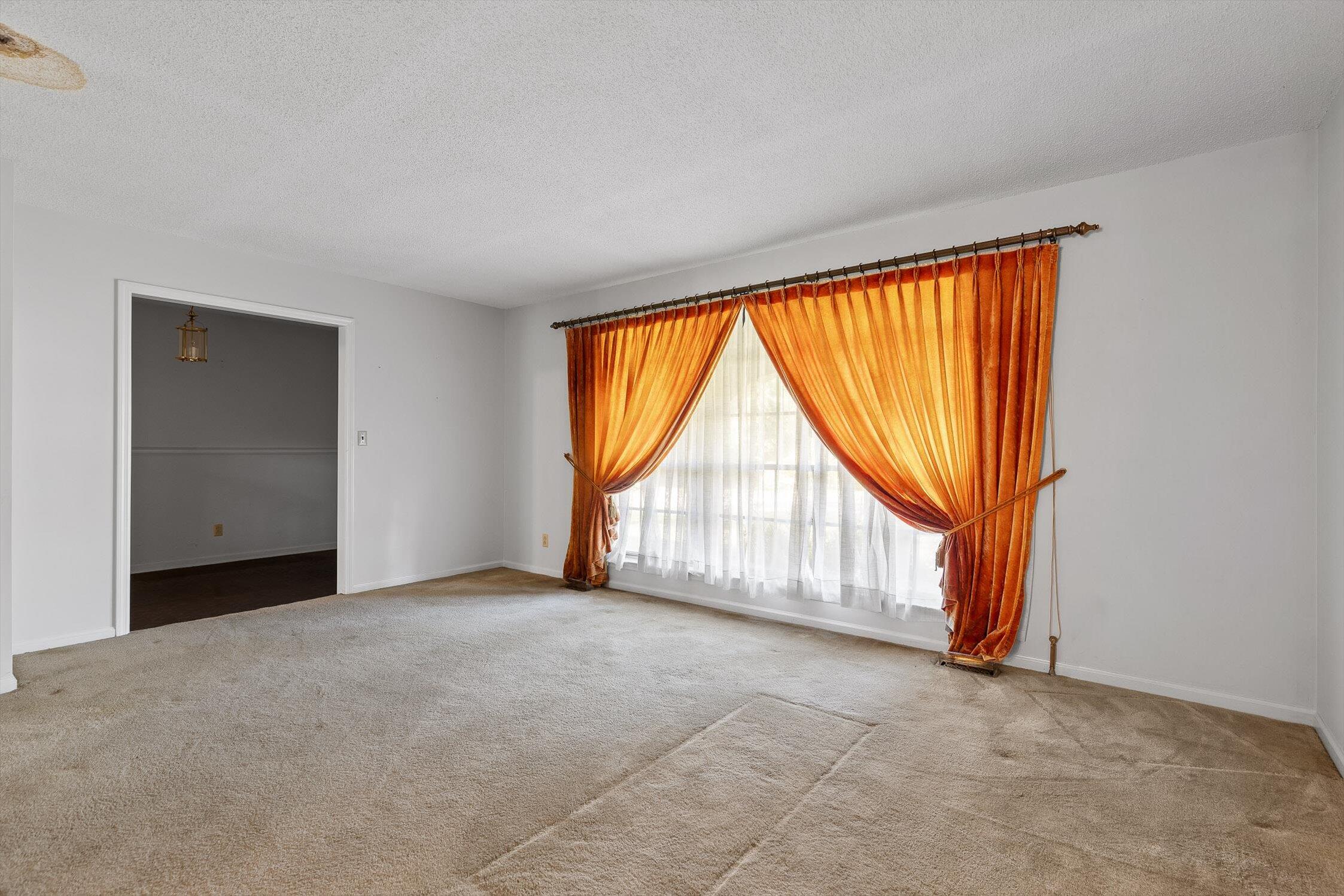 Hixson, Tennessee 37343, United States, 4 Bedrooms Bedrooms, ,3 BathroomsBathrooms,Residential,Active,164308