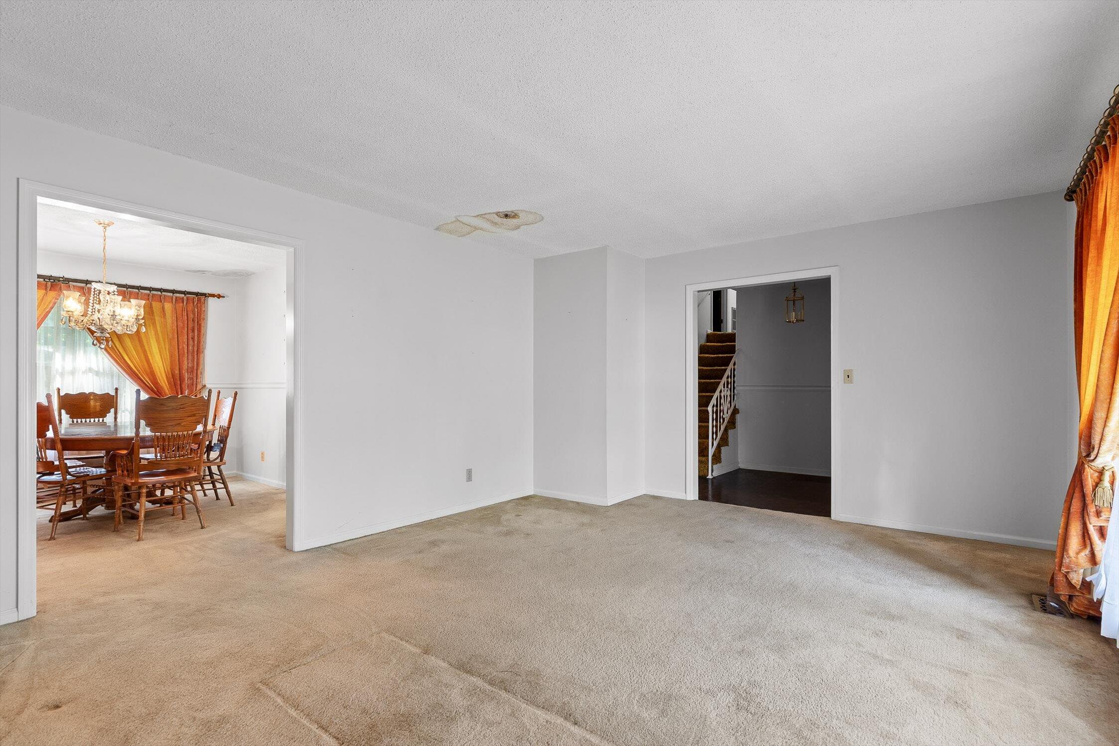 Hixson, Tennessee 37343, United States, 4 Bedrooms Bedrooms, ,3 BathroomsBathrooms,Residential,Active,164308