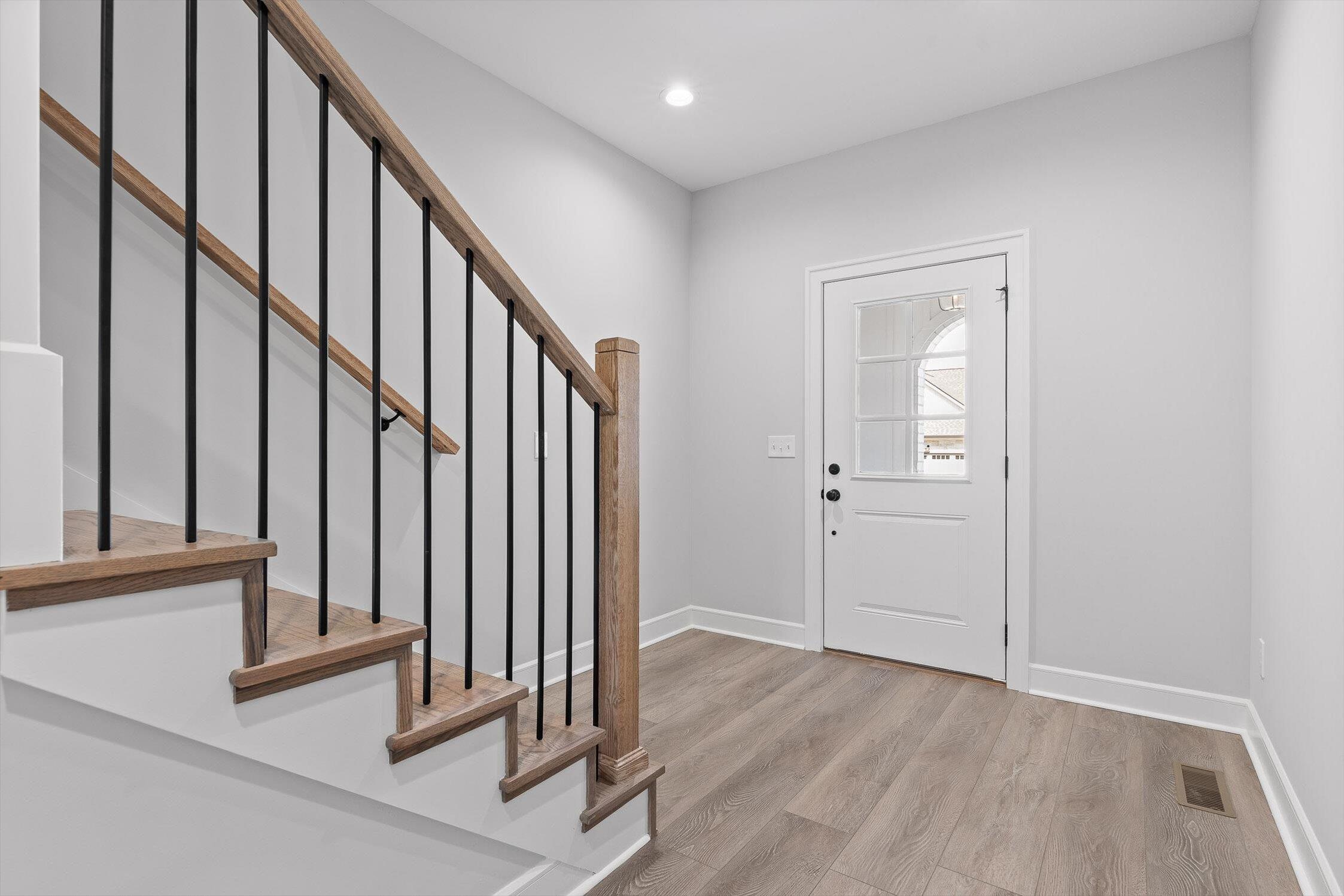 570 Shanti Drive, Chattanooga, Tennessee image 4