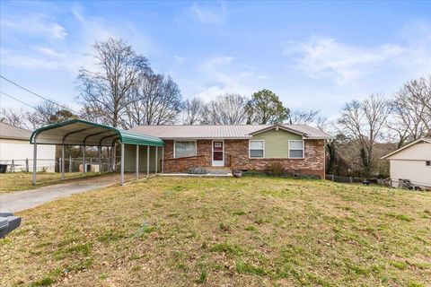 Photo of 1306 Fernwood Drive, LaFayette, GA 30728 (MLS # 1529141)