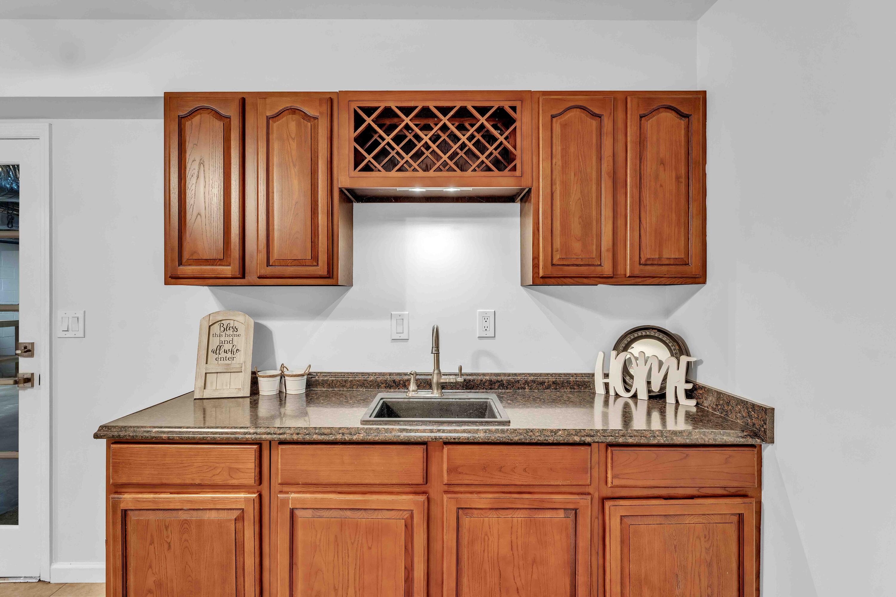 6833 Buck Trail Drive, Harrison, Tennessee image 23