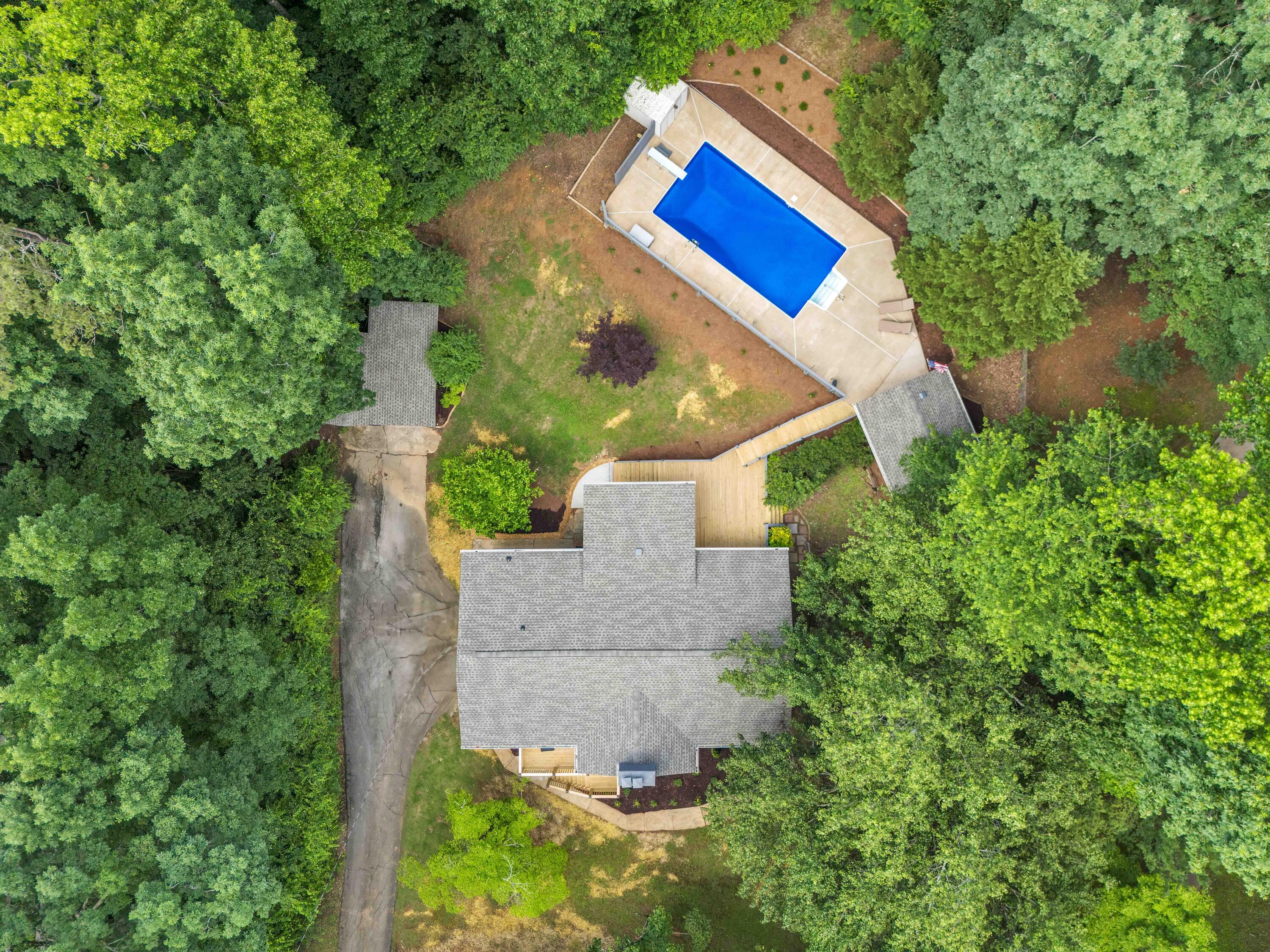 6833 Buck Trail Drive, Harrison, Tennessee image 37