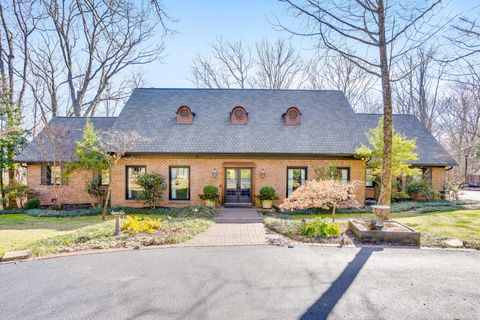 Homes For Sale - 1117 Mountain Terrace<br/> Lookout Mountain, GA 30750