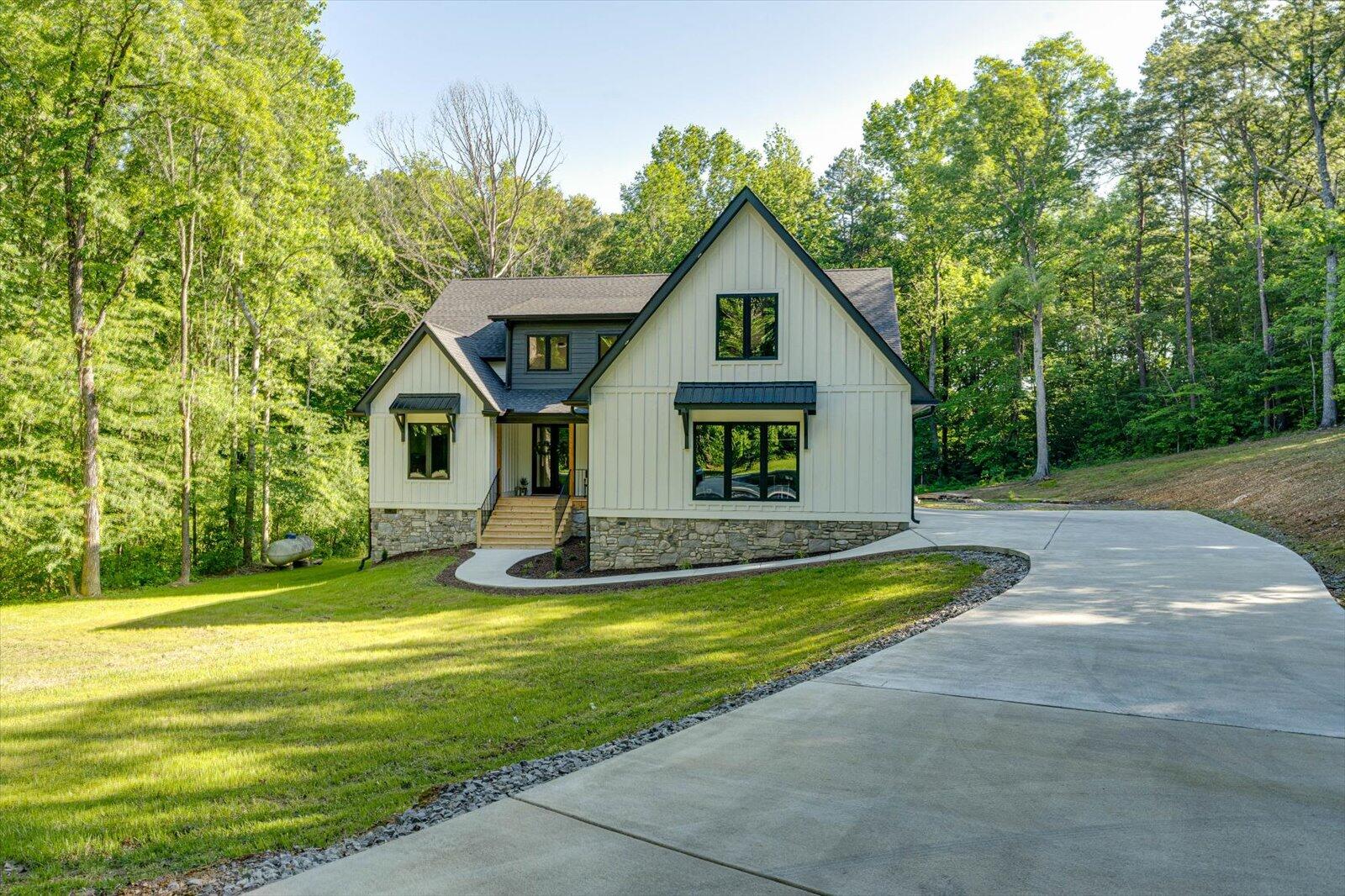 505 Tanya Drive, Whitwell, Tennessee image 1