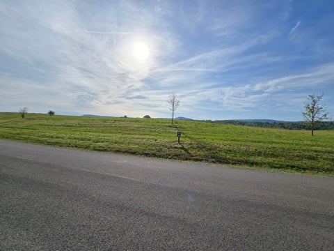Vacant Land For Sale - LOT 96 Farmview Way Drive<br/> Dunlap, TN 37327