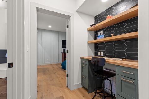 Tiny photo for 763 Us-127, Signal Mountain, TN 37377 (MLS # 1526996)