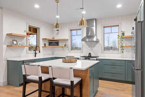 Tiny photo for 763 Us-127, Signal Mountain, TN 37377 (MLS # 1526996)