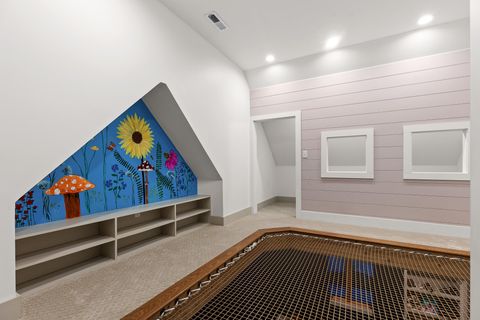 Tiny photo for 763 Us-127, Signal Mountain, TN 37377 (MLS # 1526996)