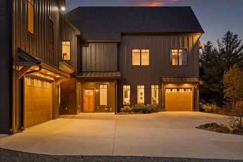 Tiny photo for 763 Us-127, Signal Mountain, TN 37377 (MLS # 1526996)