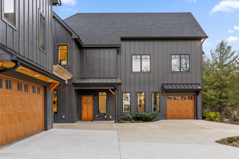 Tiny photo for 763 Us-127, Signal Mountain, TN 37377 (MLS # 1526996)