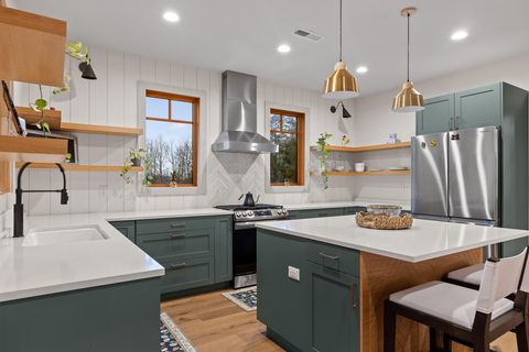 Tiny photo for 763 Us-127, Signal Mountain, TN 37377 (MLS # 1526996)