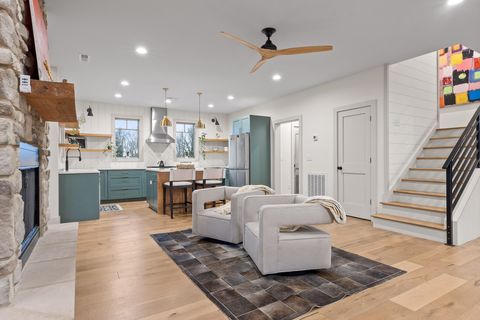 Tiny photo for 763 Us-127, Signal Mountain, TN 37377 (MLS # 1526996)