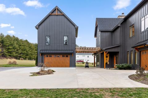 Tiny photo for 763 Us-127, Signal Mountain, TN 37377 (MLS # 1526996)