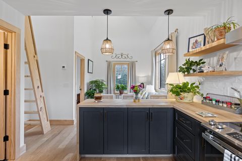 Tiny photo for 763 Us-127, Signal Mountain, TN 37377 (MLS # 1526996)