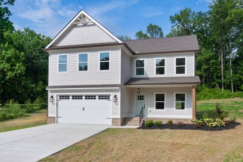 Photo of 3619 Gentry Station Drive, Signal Mountain, TN 37377 (MLS # 1517178)