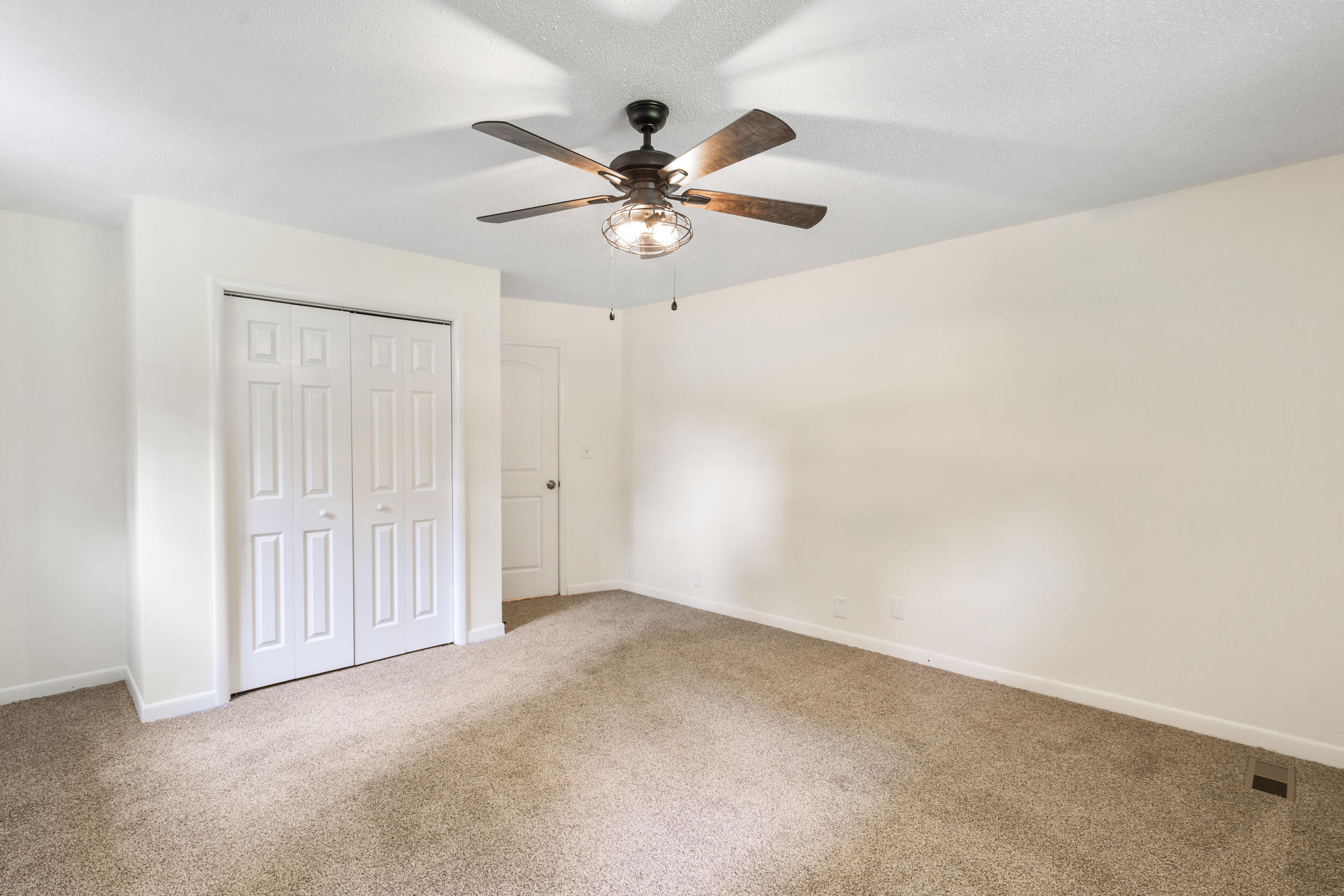 1331 Phils Drive, Chattanooga, Tennessee image 18