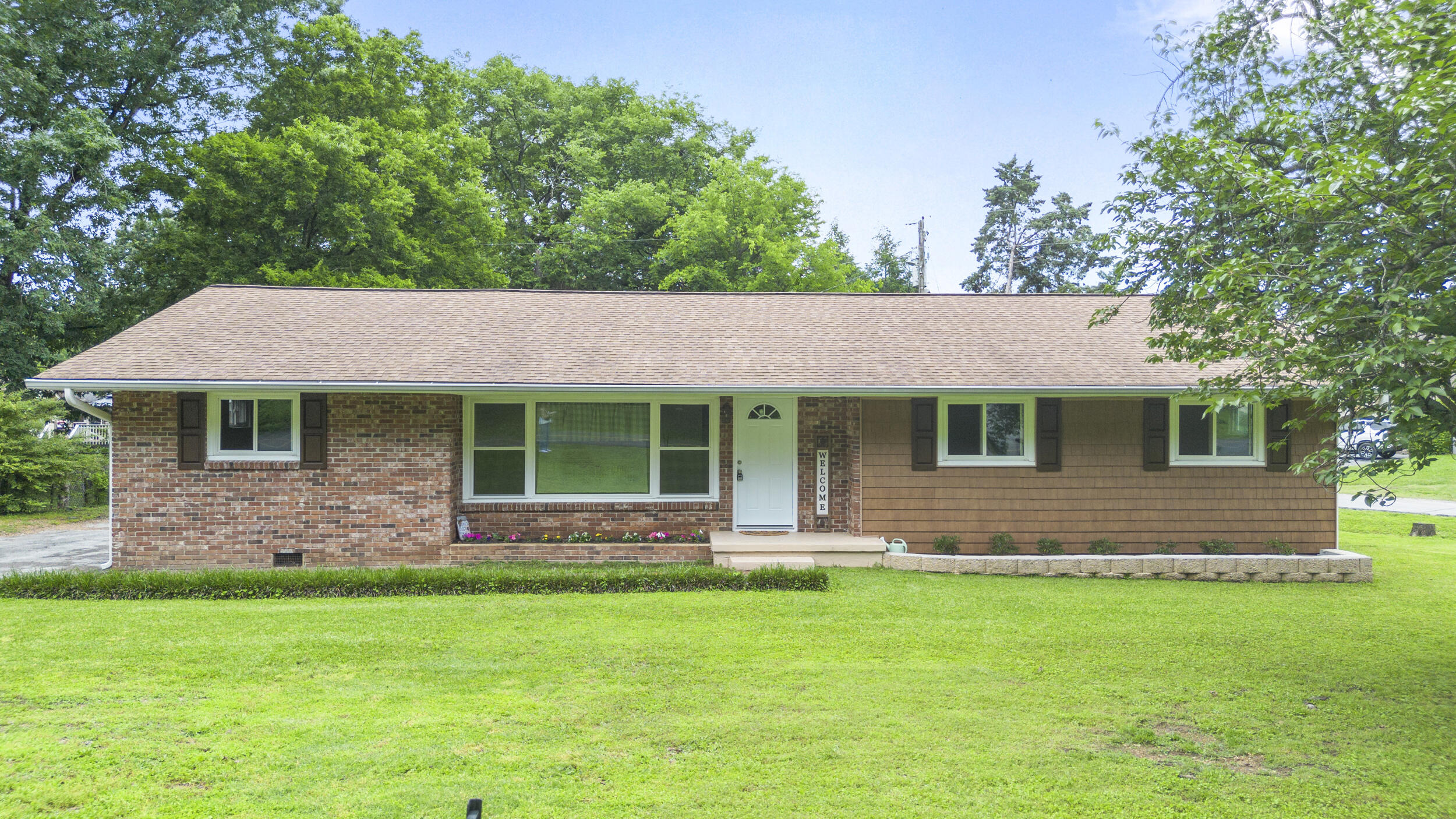 1331 Phils Drive, Chattanooga, Tennessee image 2