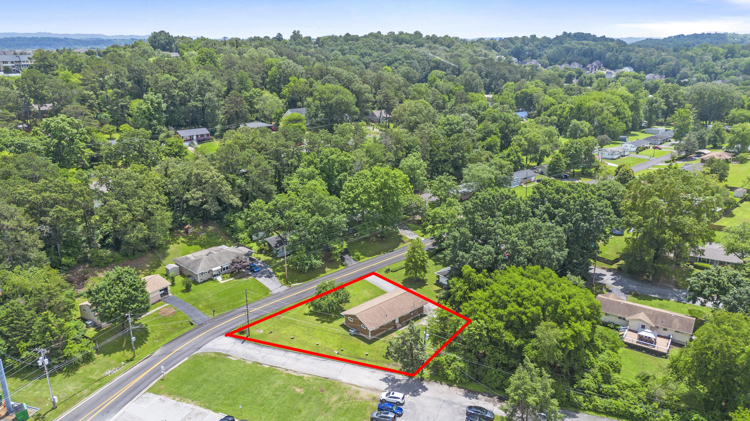 1331 Phils Drive, Chattanooga, Tennessee image 3
