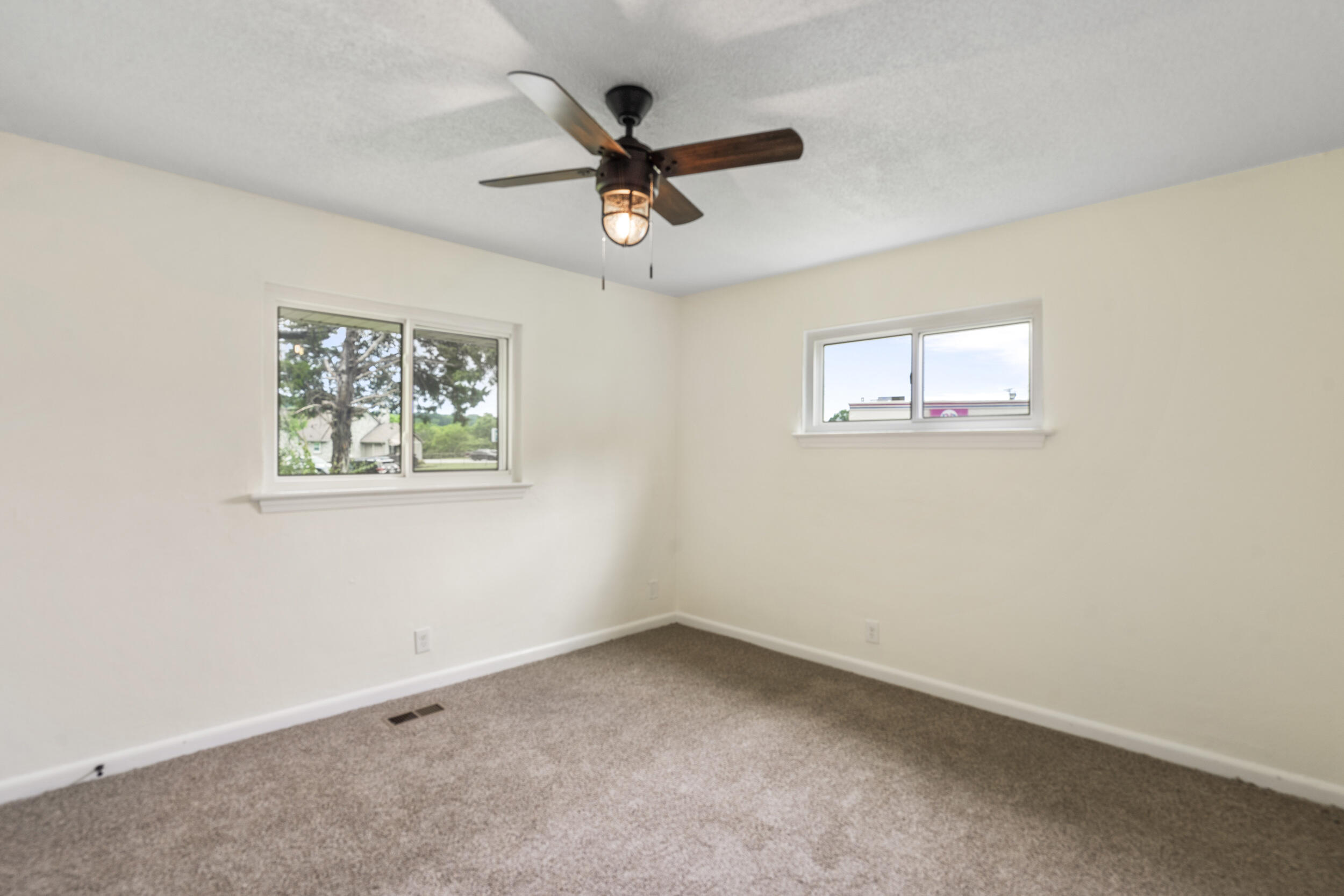 1331 Phils Drive, Chattanooga, Tennessee image 29