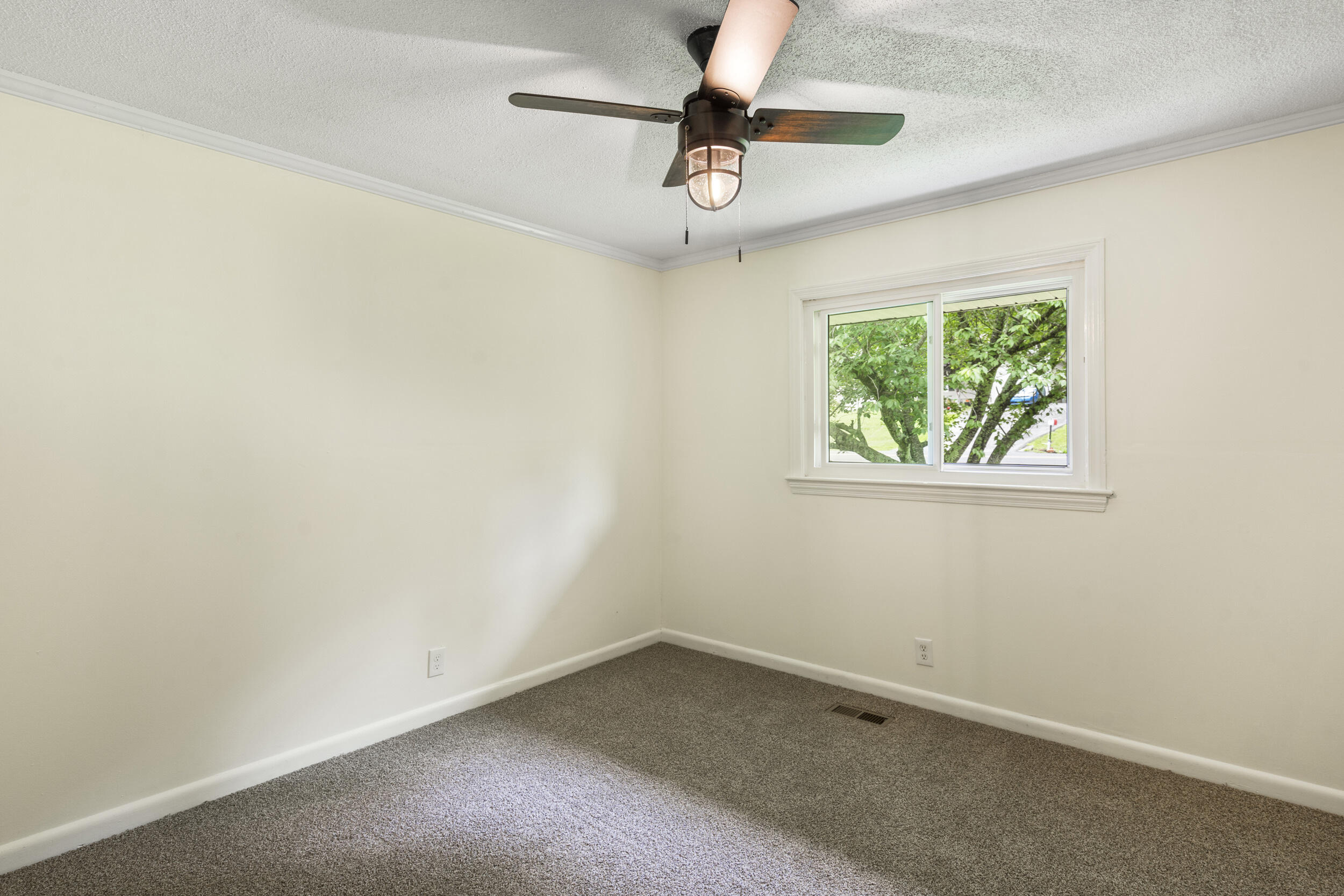 1331 Phils Drive, Chattanooga, Tennessee image 22
