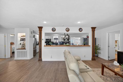 Tiny photo for 814 Rodgers Road, Crossville, TN 38572 (MLS # 1529054)