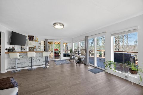 Tiny photo for 814 Rodgers Road, Crossville, TN 38572 (MLS # 1529054)