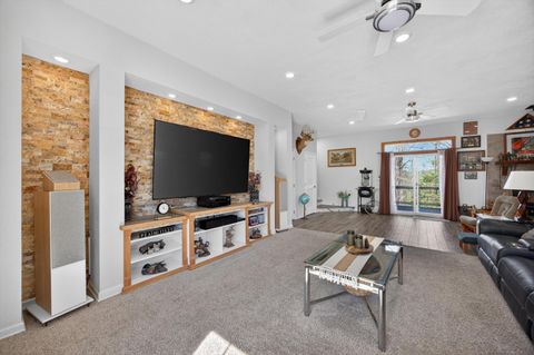 Tiny photo for 814 Rodgers Road, Crossville, TN 38572 (MLS # 1529054)