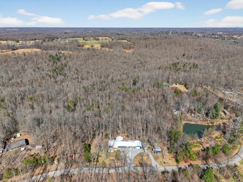 Tiny photo for 814 Rodgers Road, Crossville, TN 38572 (MLS # 1529054)