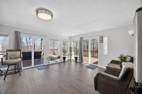 Tiny photo for 814 Rodgers Road, Crossville, TN 38572 (MLS # 1529054)